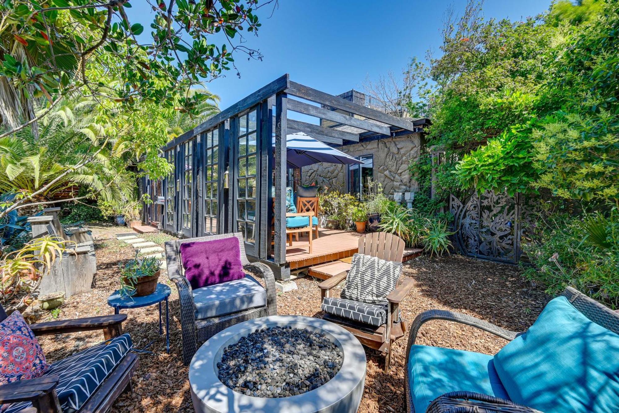 Bohemian Wonderland Benicia Bungalow With Pergola! Esterno foto